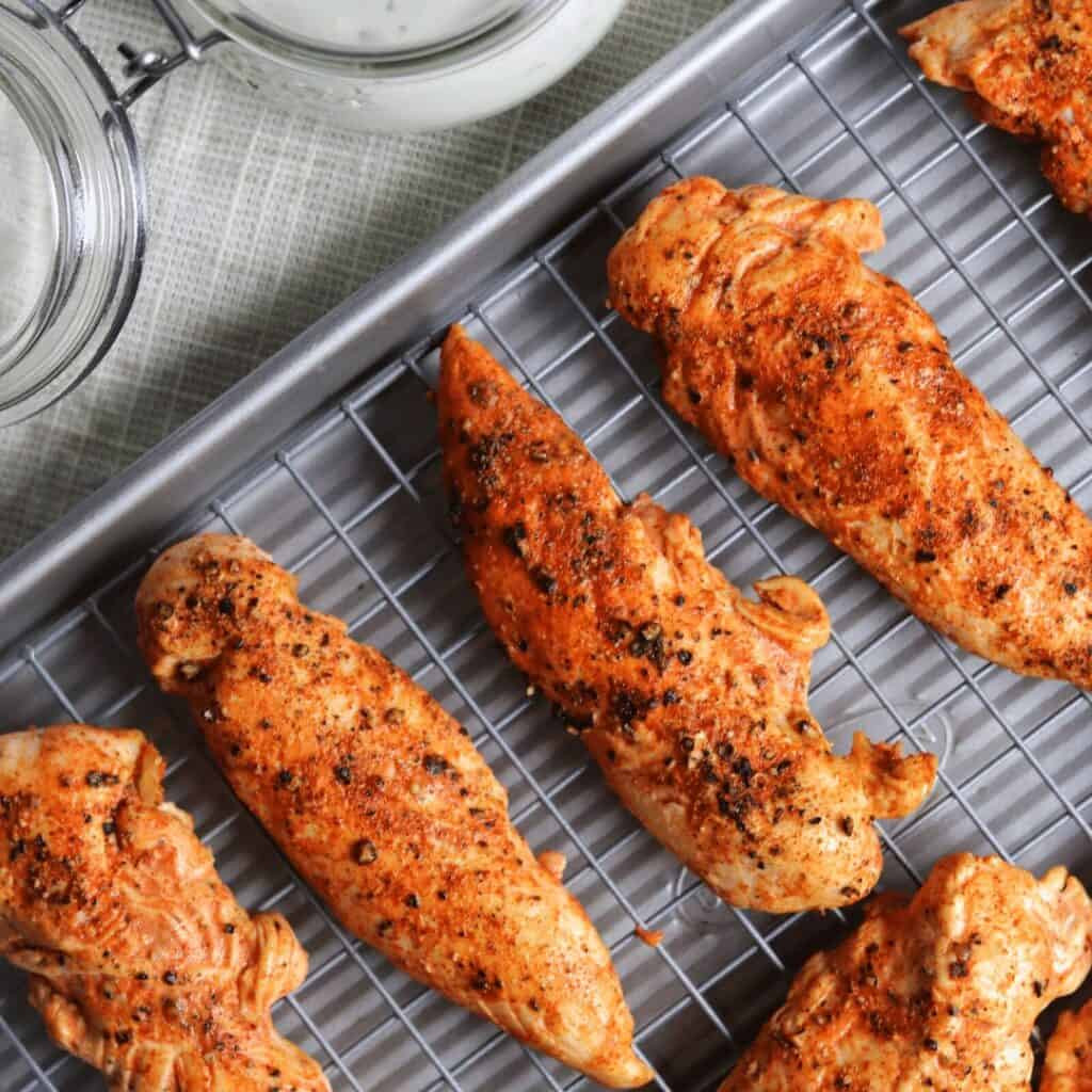 Baked Chicken Tenderloins Fresh Spicy buttermilk Baked Chicken Tenderloins Kinda Healthy