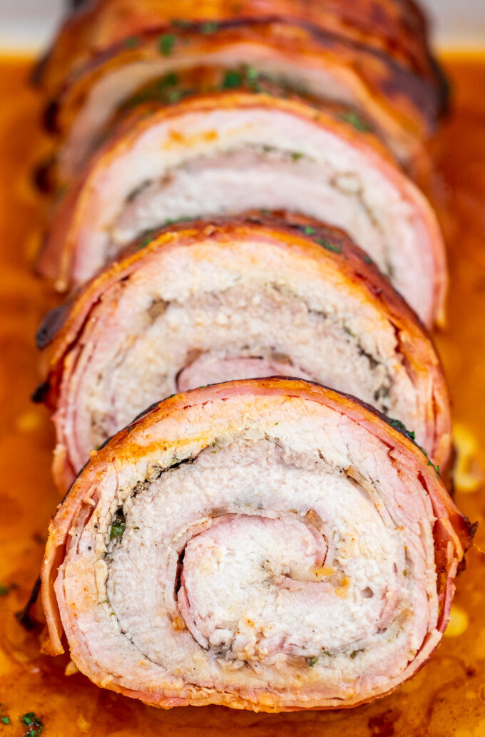 Bacon Wrapped Pork Loin Fresh Bacon Wrapped Pork Loin [video] Sweet and Savory Meals