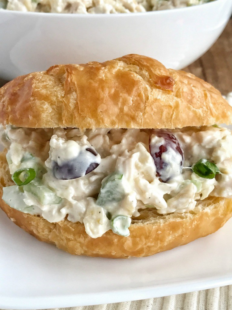 Chicken Salad Sandwich Recipes Unique Delicious Chicken Salad Sandwich with Grapes Recipe