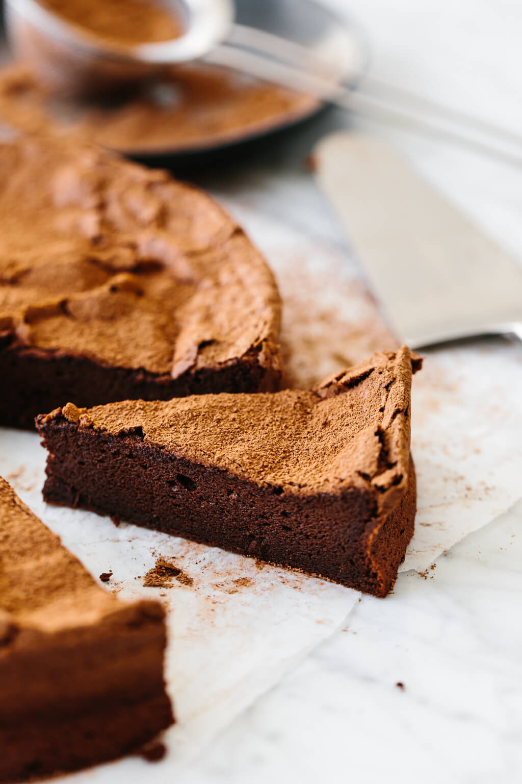 Flourless Chocolate Cake with Cocoa Powder Elegant Flourless Chocolate Cake No Refined Sugar