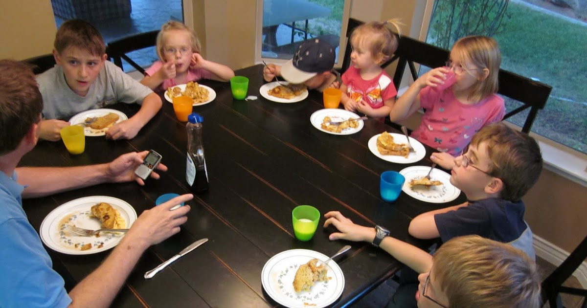 Kids Dinner Table Best Of Our Life with 12 Kids Homemaking the Dinner Table