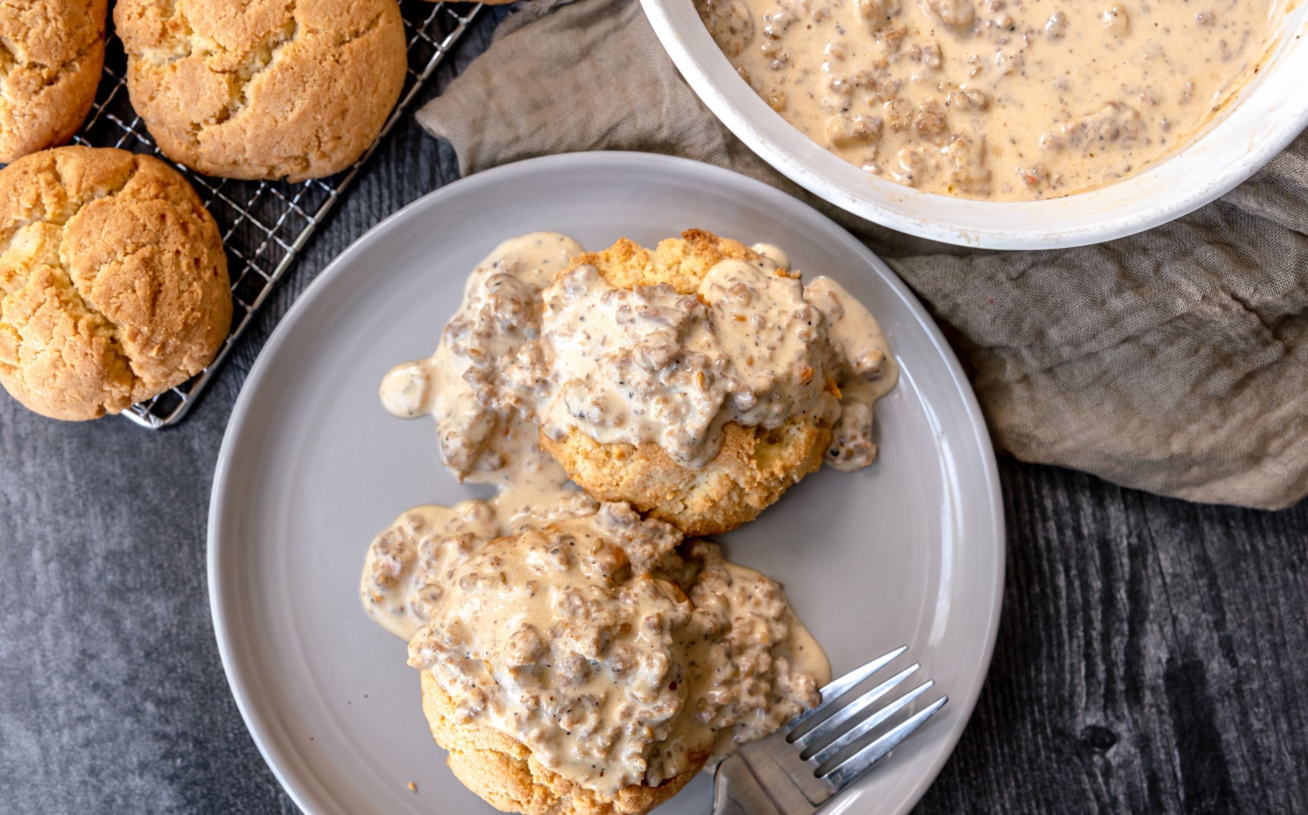 Low Carb Biscuits and Gravy Elegant Low Carb Biscuits and Gravy Keto – Fbomb