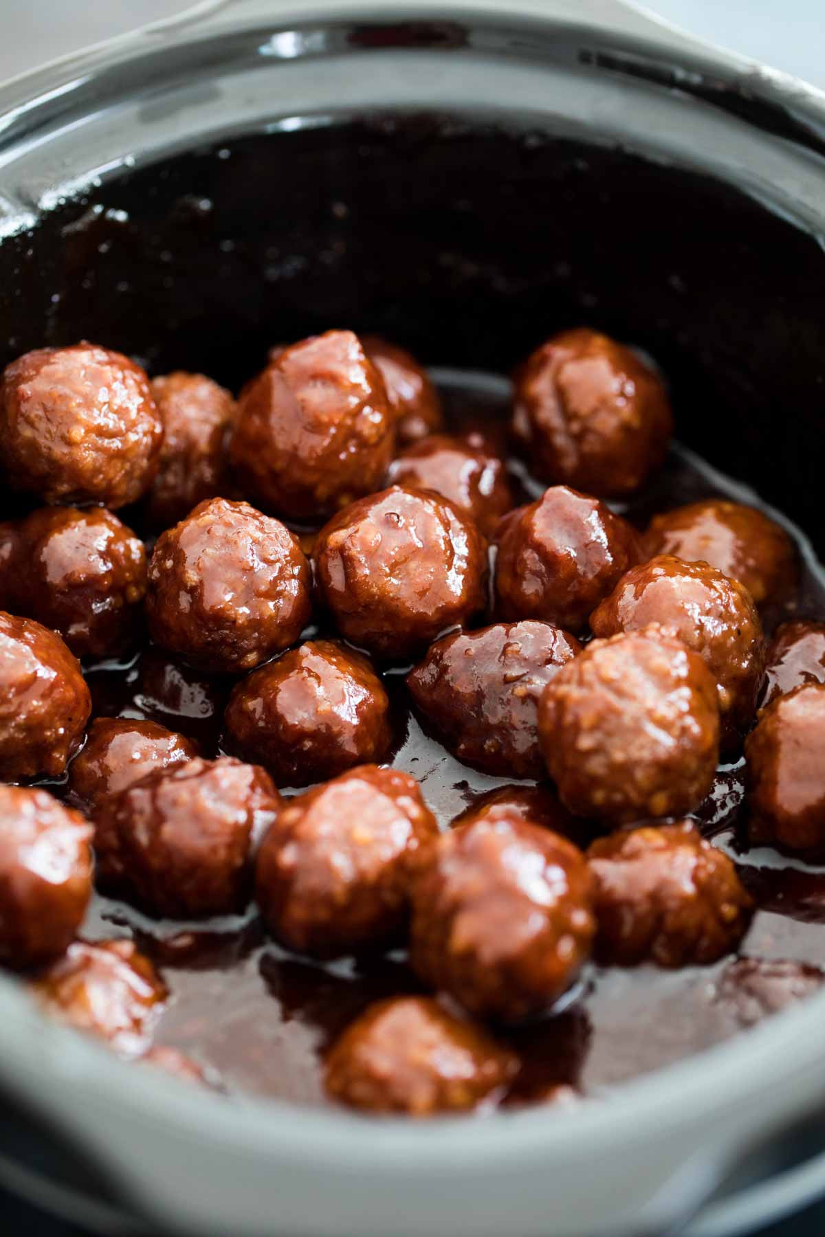 Meatballs with Grape Jelly and Bbq Sauce In Crockpot Awesome Crockpot Bbq Grape Jelly Meatballs Taste and Tell