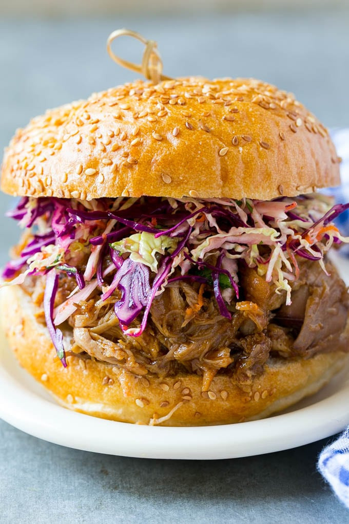 Pulled Pork Sandwiches Slow Cooker New Slow Cooker Pulled Pork Sandwiches Dinner at the Zoo