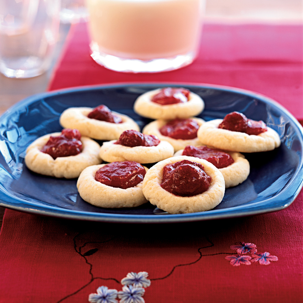 Raspberry Cookies Recipe Awesome Raspberry Thumbprint Cookies Recipe