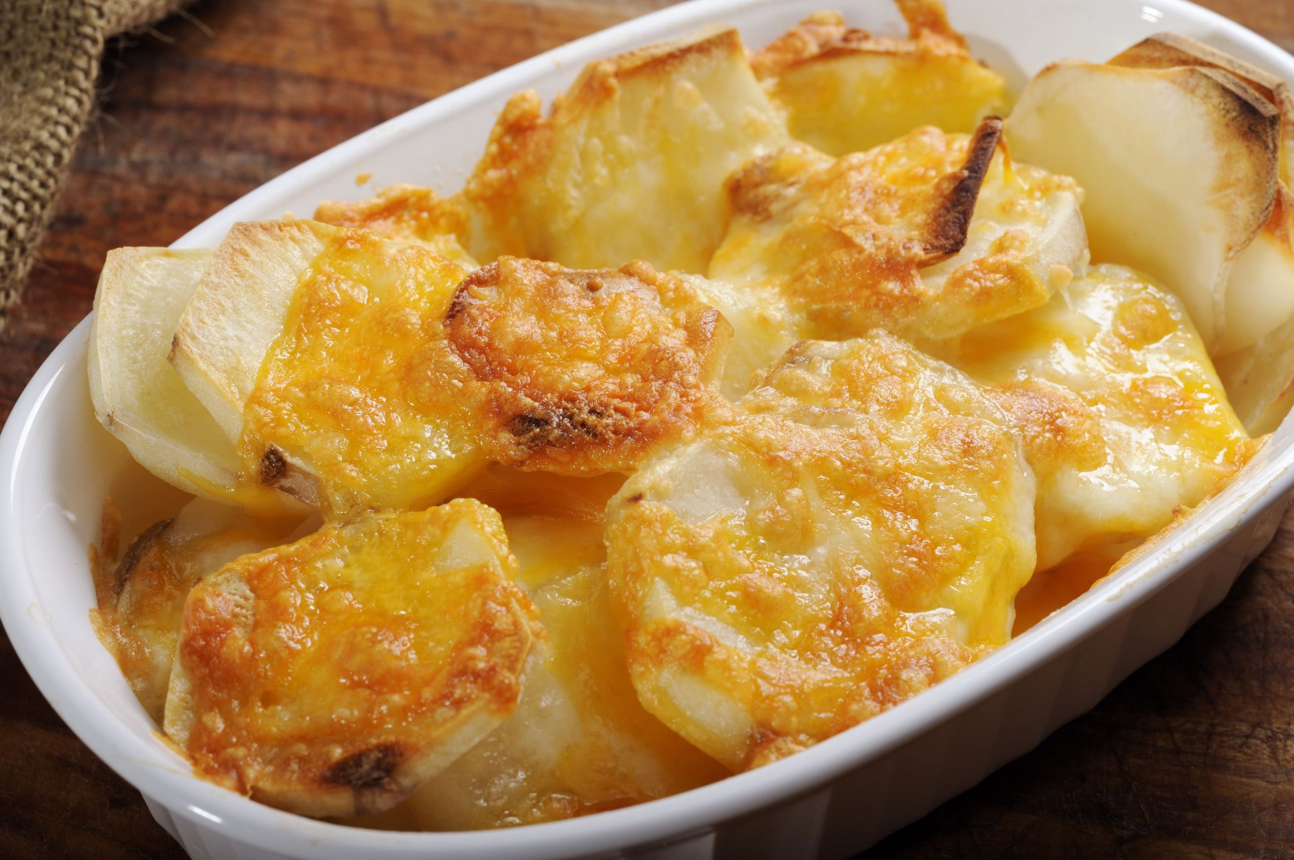Scalloped Potatoes with Cheese Fresh Scalloped Potatoes with Creamy Cheese Sauce Recipe