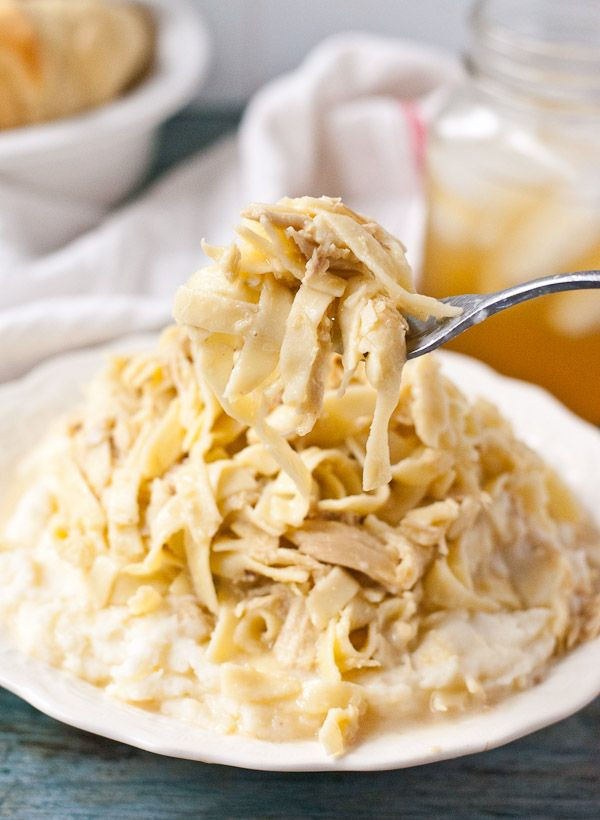 Slow Cooker Chicken and Noodles Over Mashed Potatoes Fresh these Chicken and Noodles are A Classic Amish Dish