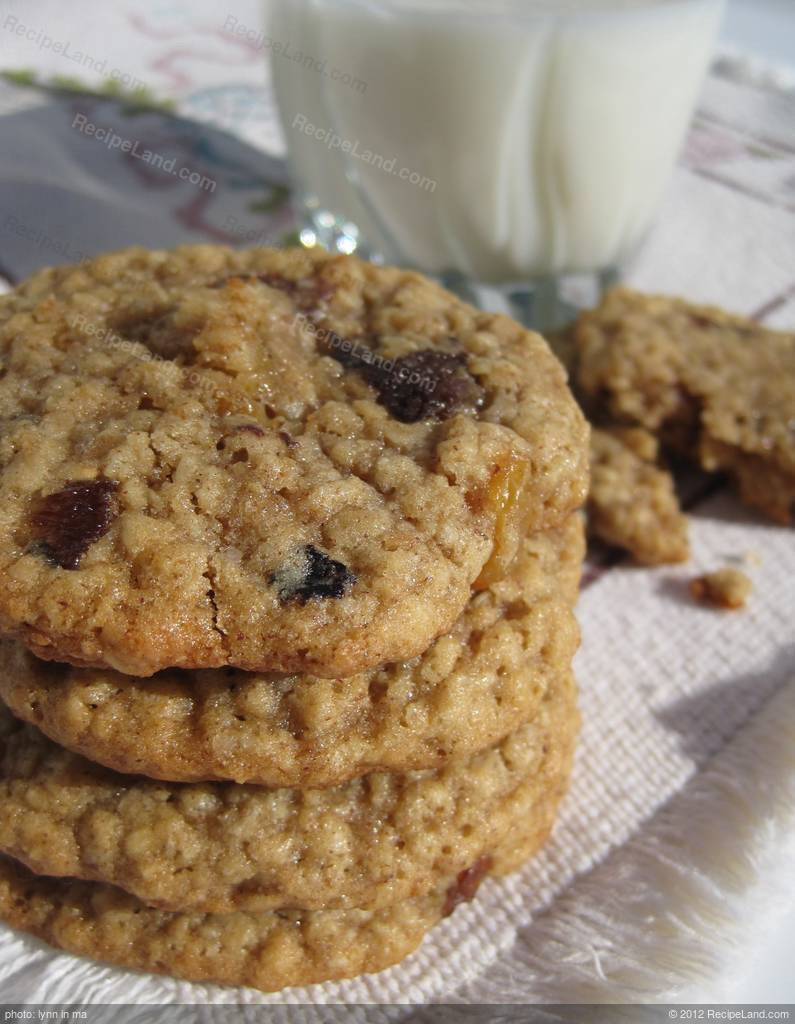 Soft Oatmeal Cookies Recipes Awesome Amazingly soft Oatmeal Cookies Recipe